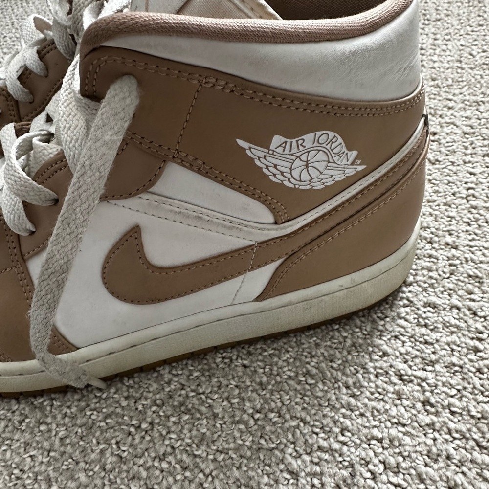 White And Tan Air Jordan 1 Mid.  Size 11.5. Great Condition - Picture 4 of 7